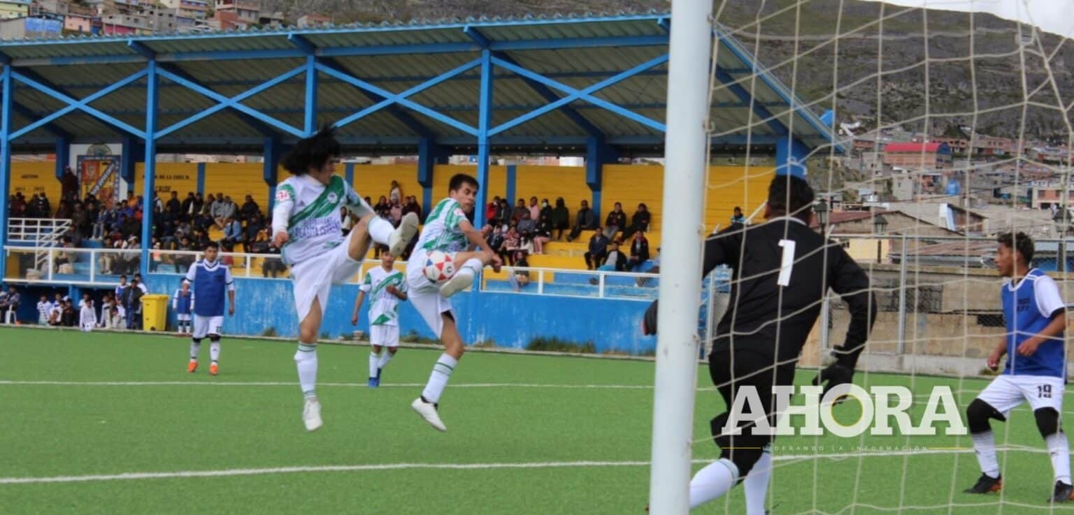 Columna Pasco se despunta en la Liga de Yanacancha