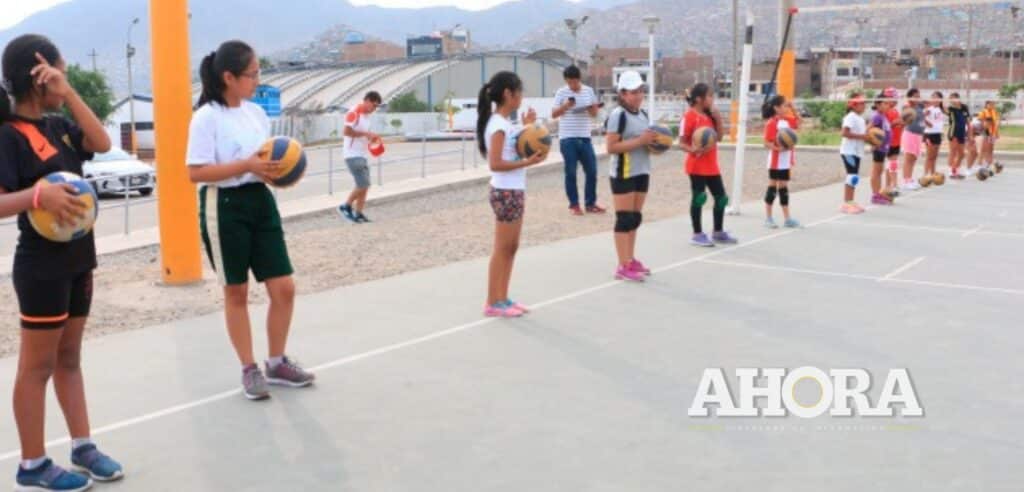 IPD Huánuco recibe alumnos para el Programa Academia