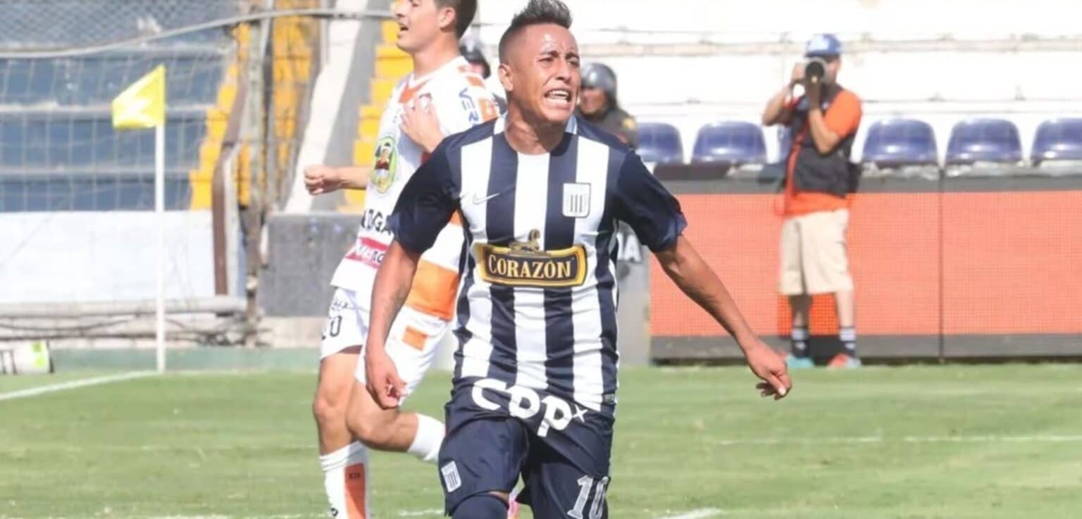 Christian Cueva vuelve al fútbol peruano en Alianza Lima