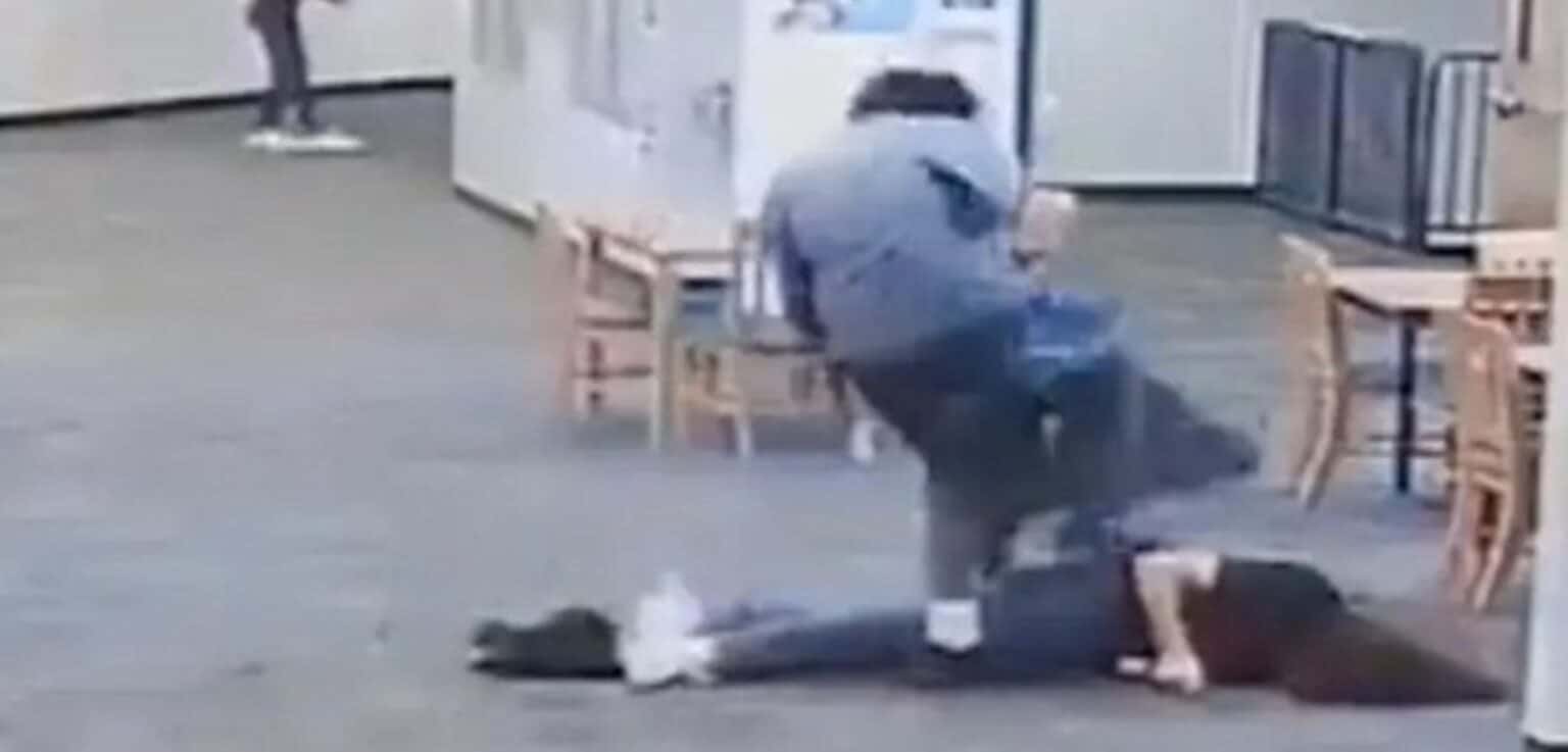 Estudiante que golpeó a profesora porque le quitó el Nintendo será juzgado como adulto