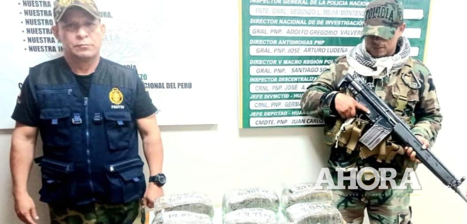 Narcos se corrieron de policías y abandonaron 20 kilos de marihuana en Chaglla