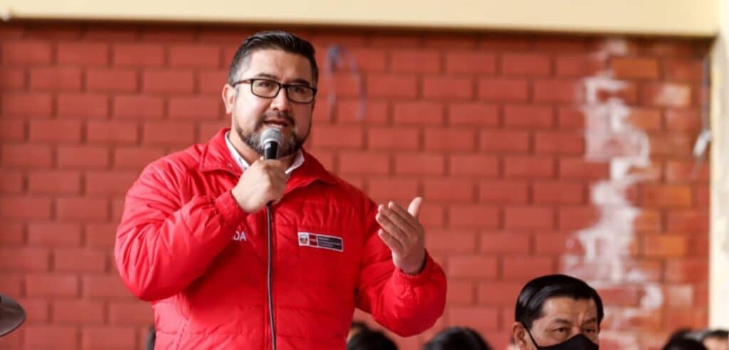 Agentes de la Dirin capturaron al exministro de Vivienda Geiner Alvarado en La Molina