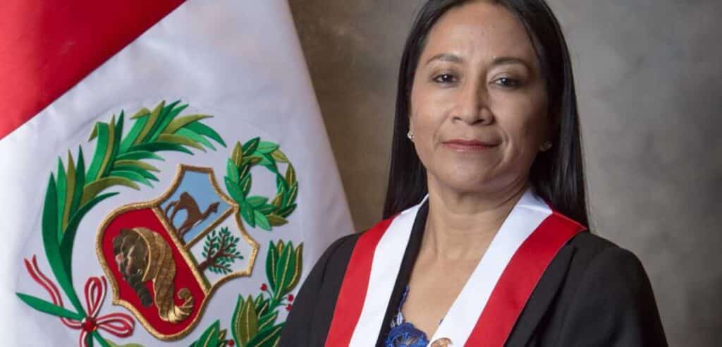 Congresista de APP es denunciada por concusión tras recortar sueldo de sus trabajadores