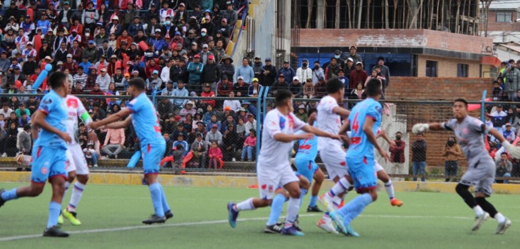 En Tocache, La Palma se afianzó como líder del torneo