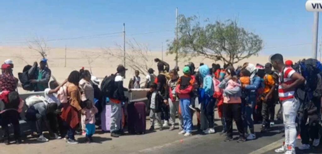 Extranjeros ilegales intentan ingresar al Perú tras ser expulsados de Chile