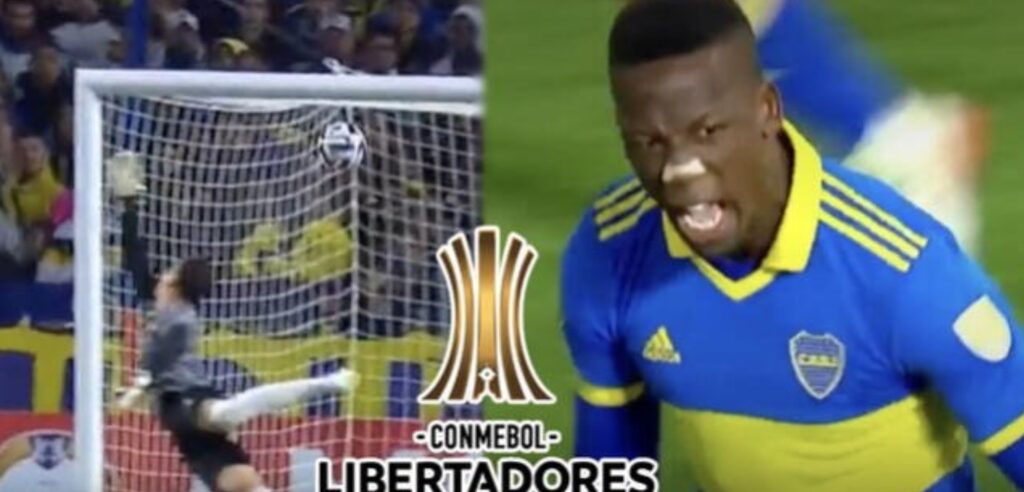 Conmebol destaca el gol de Advíncula en el triunfo de Boca Juniors