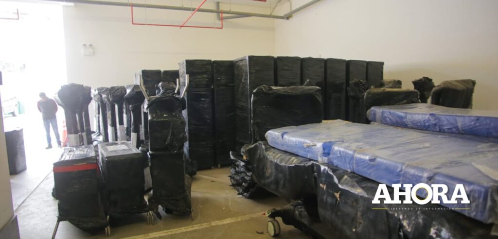 Hospital HV recibió 500 equipos médicos para fortalecer servicio de salud