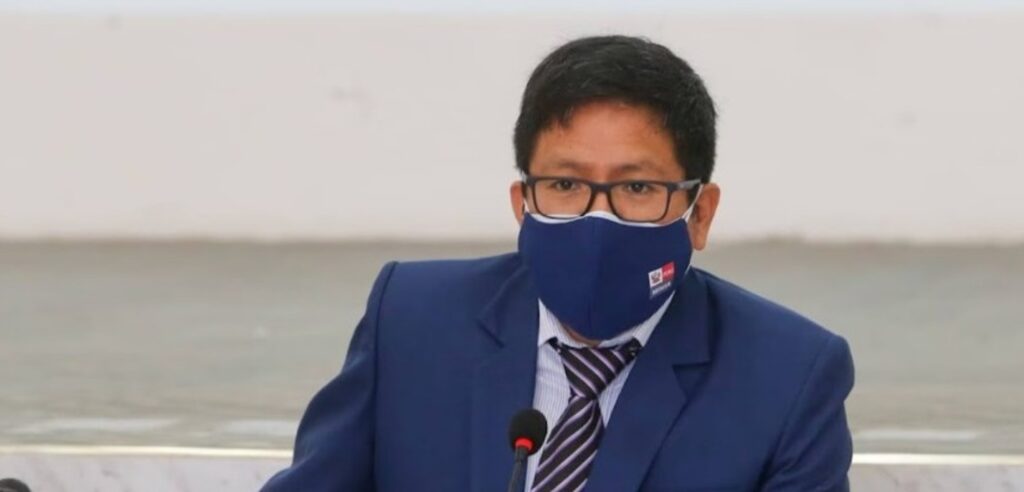 Allanan inmuebles vinculados a Jorge López, exministro de Salud de Pedro Castillo