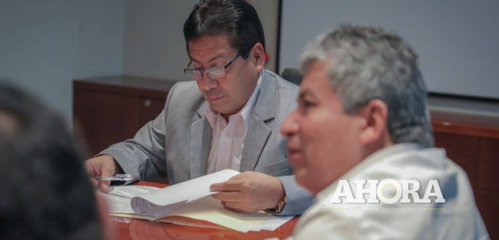 Complejo de Paucarbamba y coliseos Kotosh y 15 de agosto beneficiados con convenios