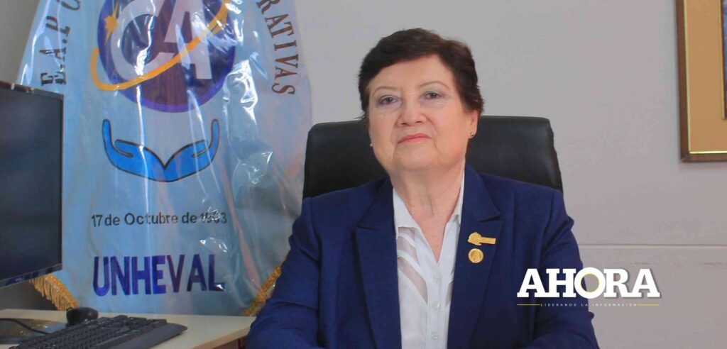 Facultad de Ciencias Administrativas de la Unheval capacitará a 9 mil docentes de Huánuco