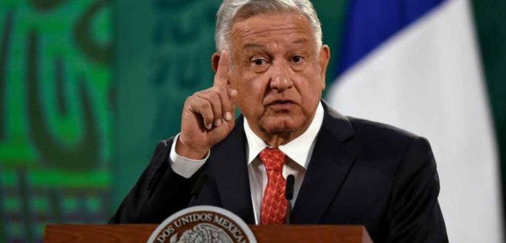 Pleno del Congreso declara “persona non grata” al presidente de México, Andrés López Obrador