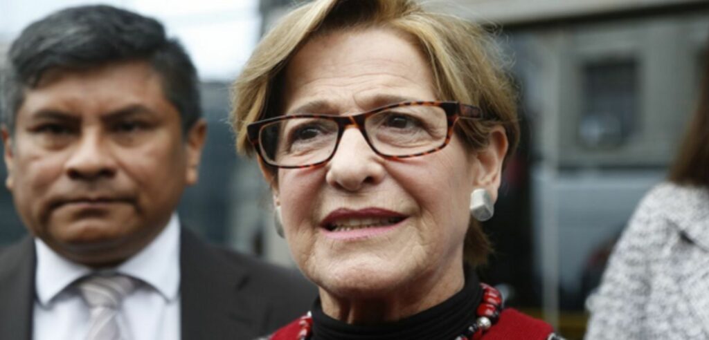 Rechazan impedimento de salida del país por 36 meses contra Susana Villarán