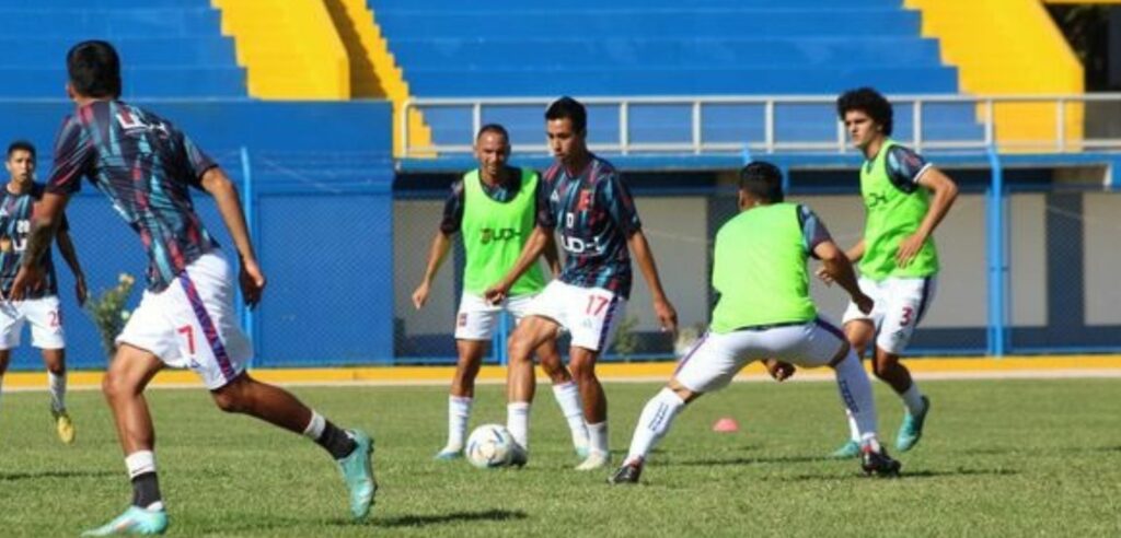 Alianza UDH enfrenta a Llacuabamba hoy a las 7.30 p.m.