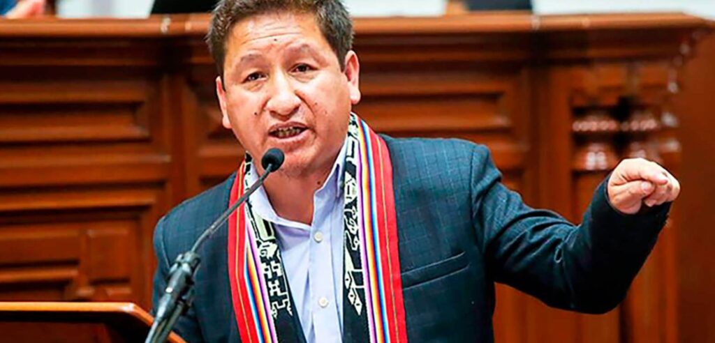 Ordenan levantar secreto de comunicaciones de Guillermo Bermejo y Guido Bellido