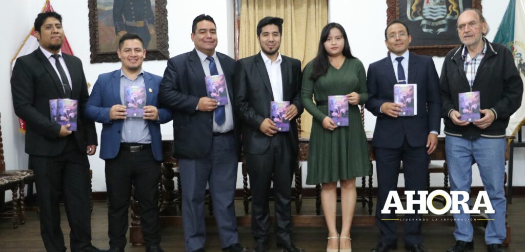 Samuel Guillermo presentó "Cuentos sobre apariciones y seres extraordinarios"