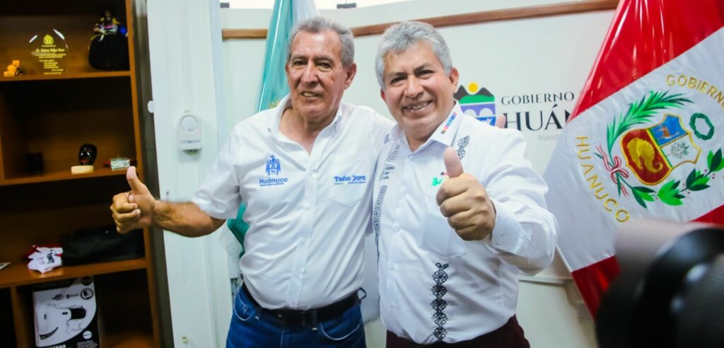 Antonio Pulgar y Antonio Jara se dieron el abrazo de la paz y dejaron atrás sus diferencias