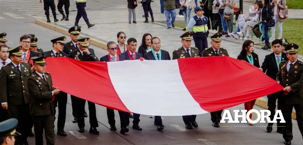 Comuna de Huánuco y Ejército celebraron el Día de la Bandera y la Batalla de Arica