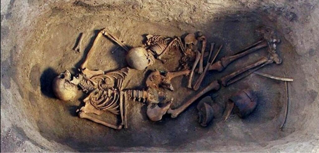 Encuentran una tumba en Polonia con los restos de 450 "vampiros"