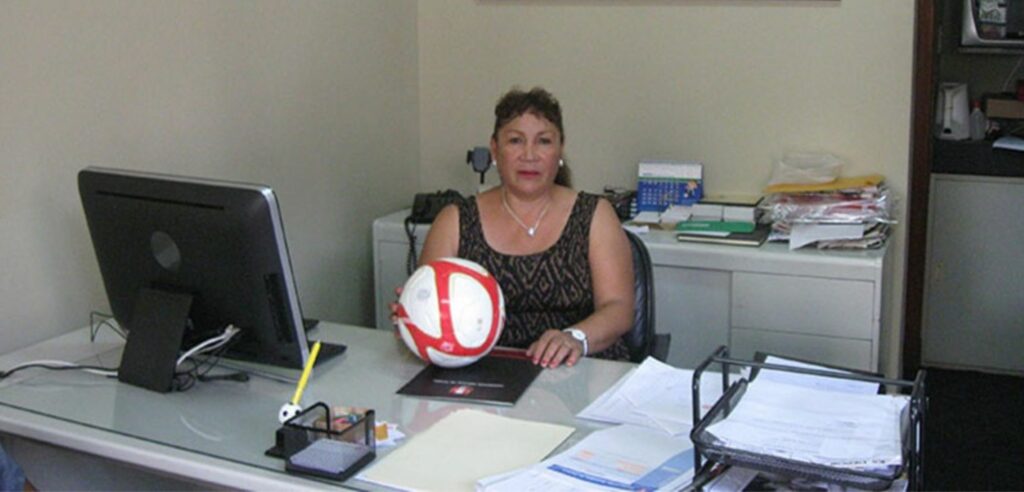 Presidenta de la LDF de Pasco vive en la Videna de la FPF