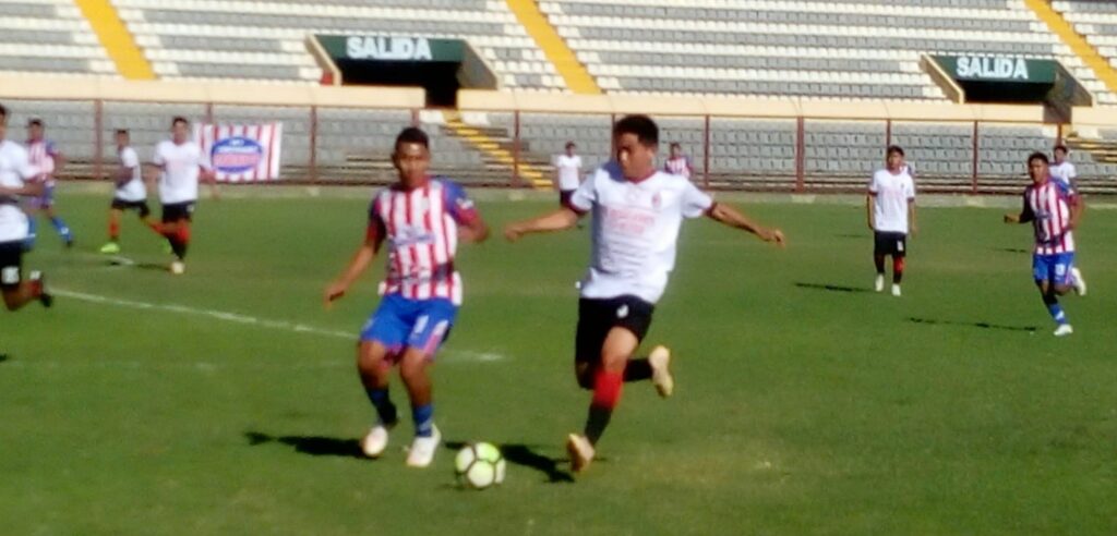 Huachog y Colegio Garrido son los otros clasificados