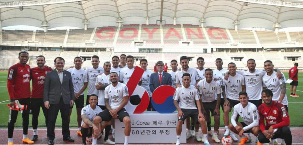 La selección peruana enfrenta amistoso ante Corea del Sur