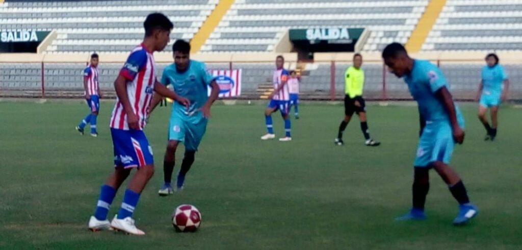 Ninguna liga ni club están inscritos en la Sunarp