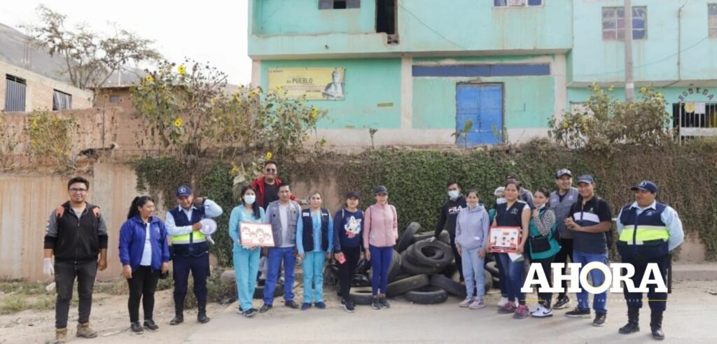 Instituciones realizaron “barrido” de inservibles para combatir el dengue