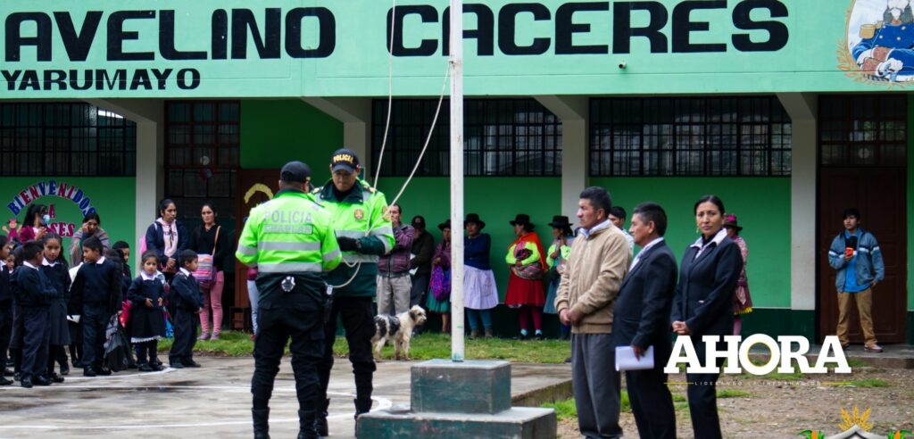 Personal de la Dirección Regional de Salud (Diresa) intervino el colegio Andrés Avelino Cáceres del distrito de Yarumayo (Huánuco)