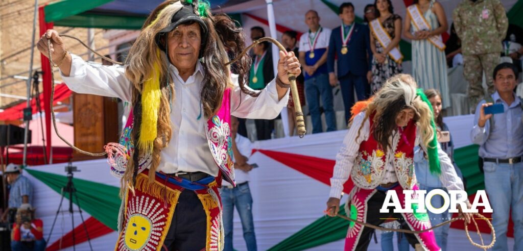 Diecinueve delegaciones bailaron más de cinco horas seguidas en Amarilis