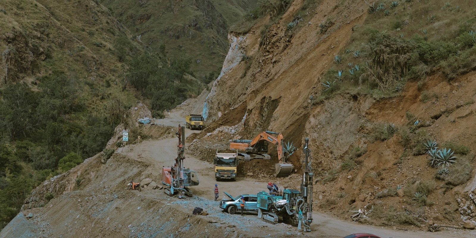 Avanza La Pavimentacion De La Via Higueras Cozo Con Un 26 De Ejecucion Segun El Gorehco