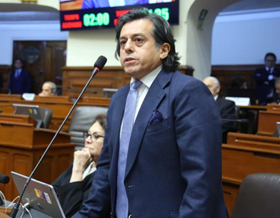 Congresista Edward Malaga Propone Eliminar Ley Seca Y Flexibilizar Difusion De Encuestas