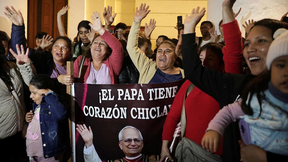 Dina Boluarte Papa Leon Xiv