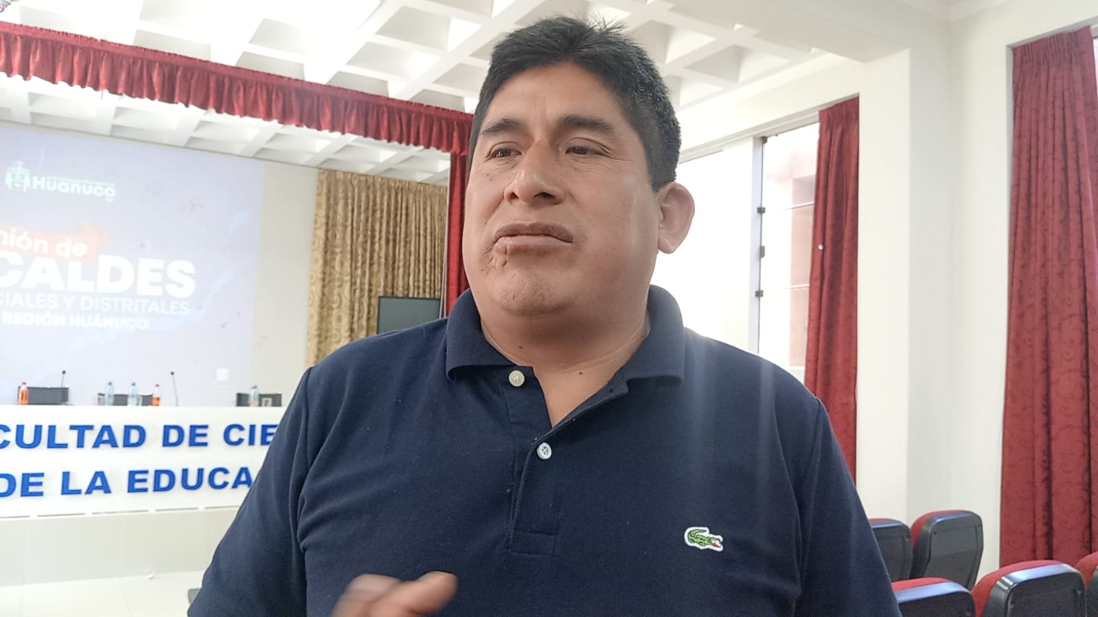 Obas En Crisis Alcalde Denuncia Abandono Del Gorehco Y Obras Paralizadas En Huanuco