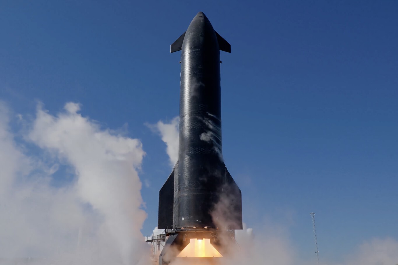 Spacex Logra Su Primer Descenso Exitoso De Starship Tras Dos Explosiones Previas
