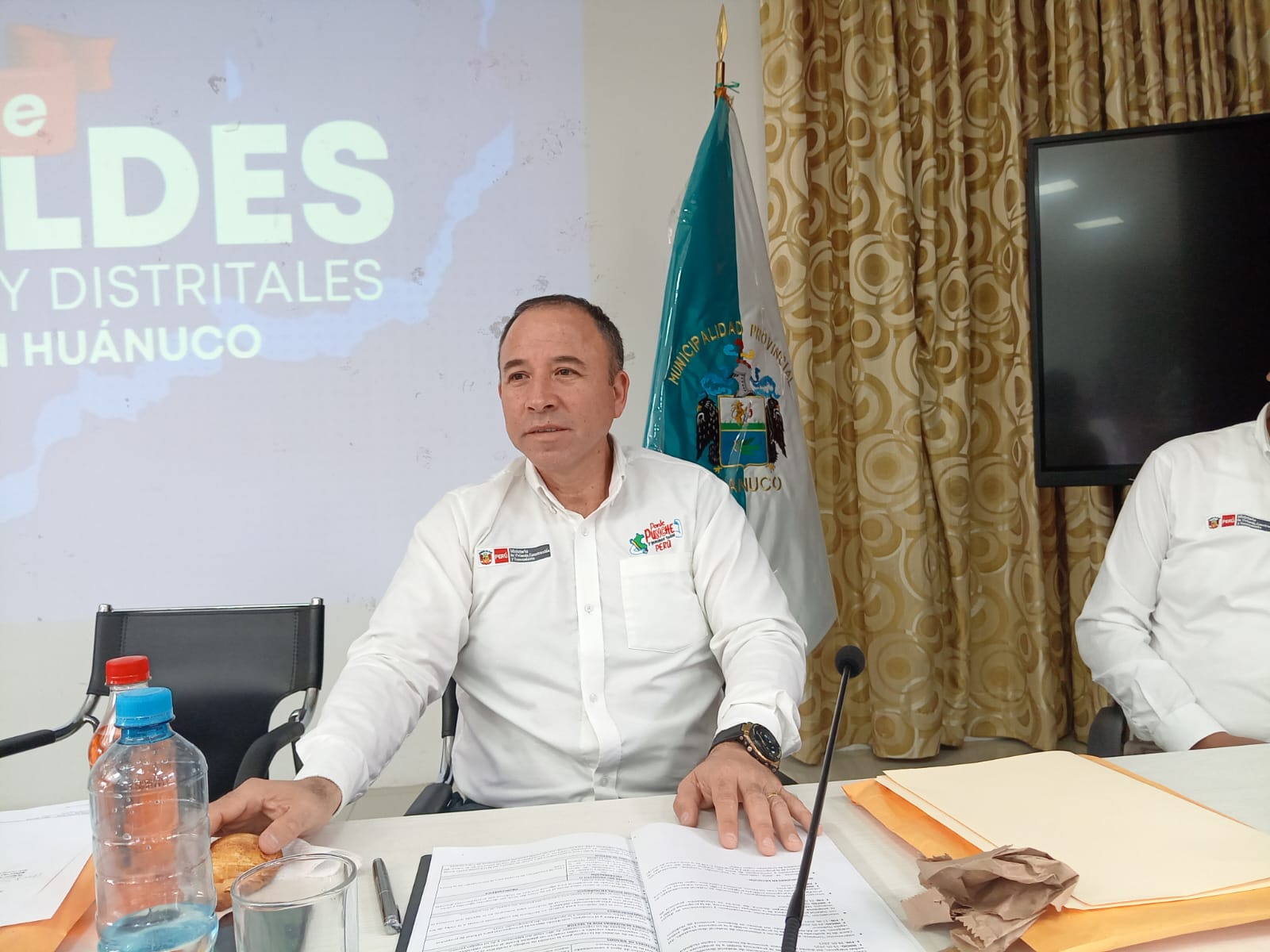 Viceministro De Vivienda Anuncia Llegada De 20 Maquinarias Para La Region Huanuco