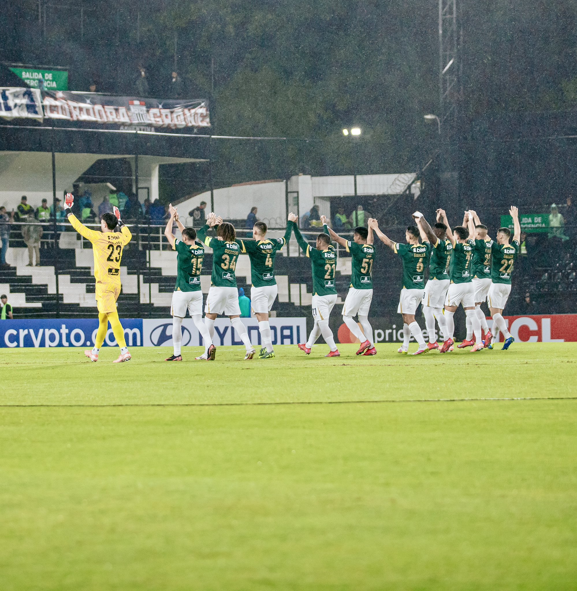 Alianza Lima Y Gremio Definen Su Pase A Octavos En Un Duelo De Alto Voltaje