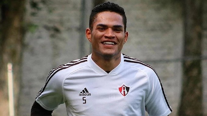 Anderson Santamaria Es Nuevo Jugador De Universitario