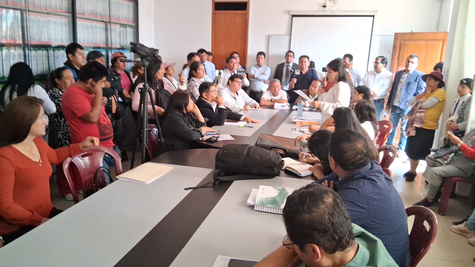 Concejo De Huanuco Rechaza Vacancia De Trece Regidores Y Ratifica Respaldo A Sus Funciones