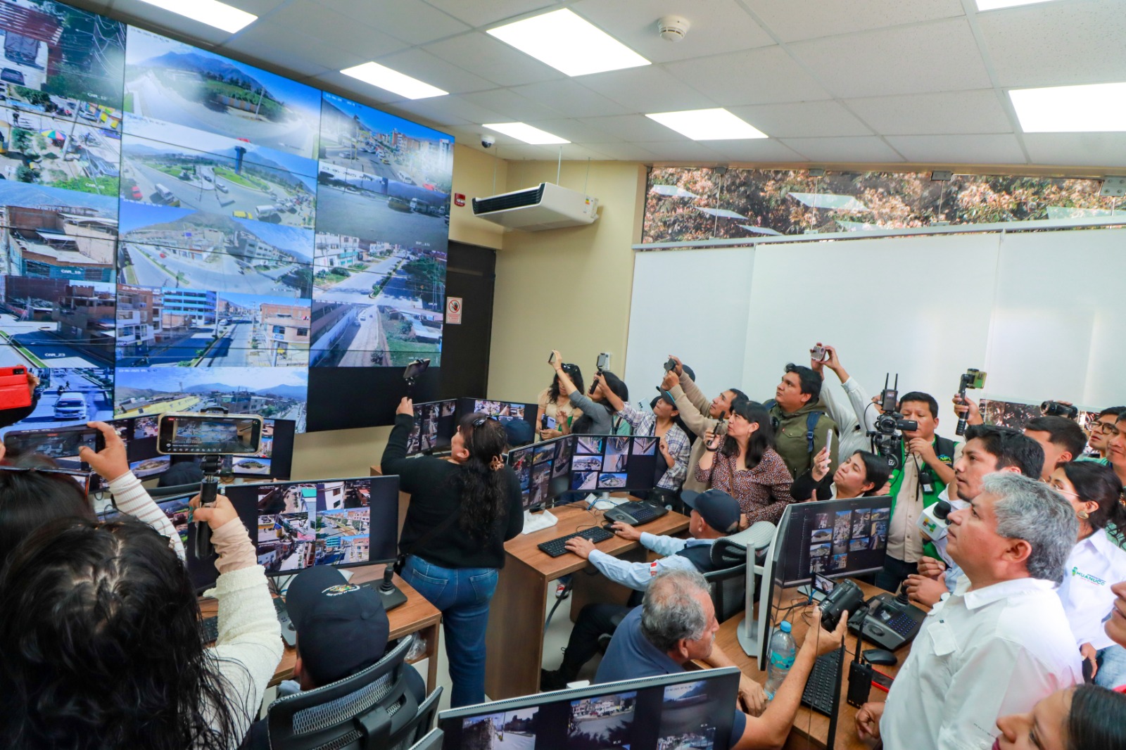 Gorehco Instala Centro De Monitoreo En Pillco Marca Con Inversion Superior A S 7 5 Millones