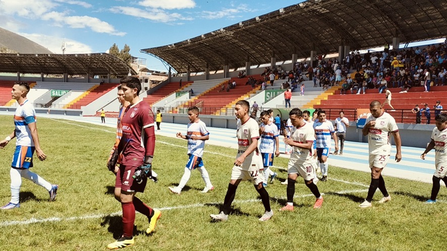 Grau Y Leon Chocaran En Semifinales De La Etapa Provincial