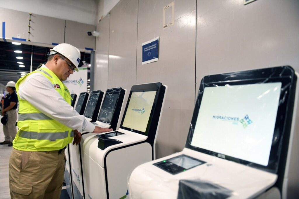 Jorge Chavez Migraciones