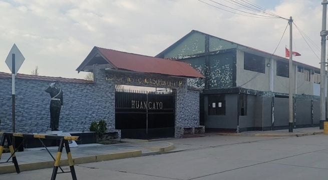 Junin Alumnos Denuncian Que Escuela Pnp De Huancayo Les Exige Pagos Y Trabajo Para Evitar Castigos