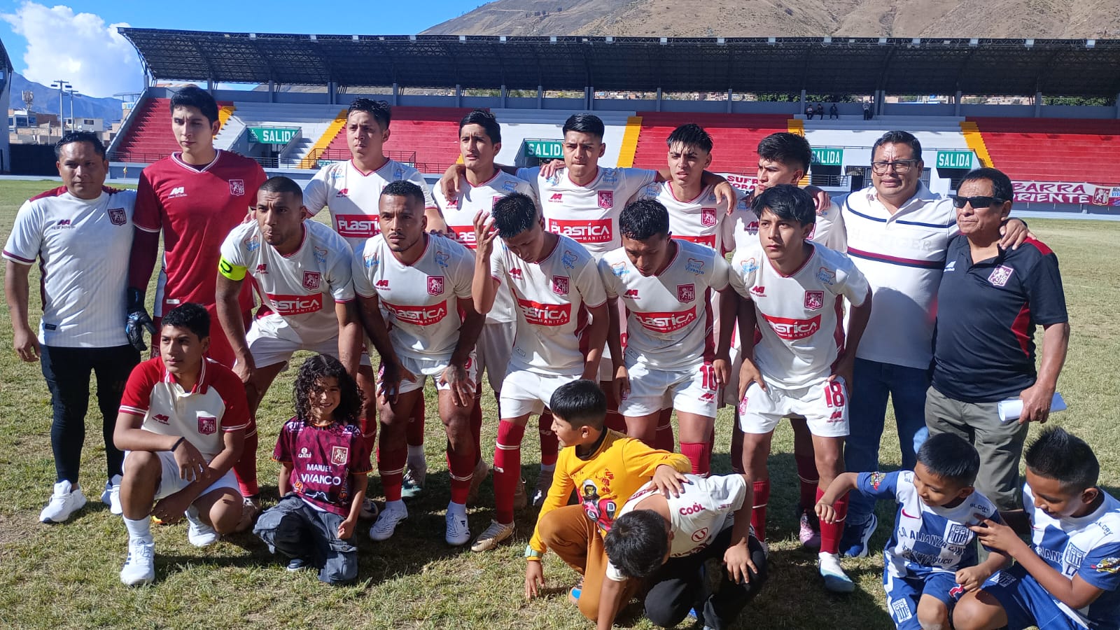 Leon De Huanuco Goleo A Muna Y Sigue En Competencia