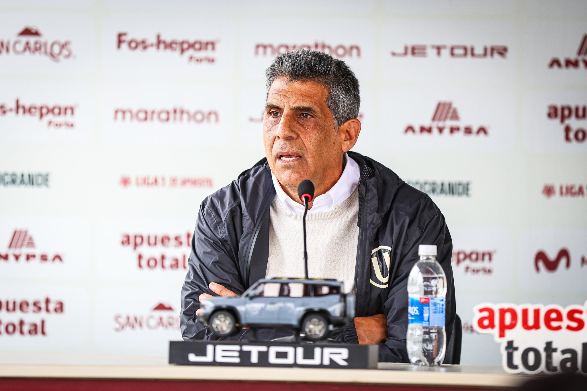 Alvaro Barco Asume En Universitario Y Deja Abierta La Llegada De Un Nuevo Delantero Extranjero