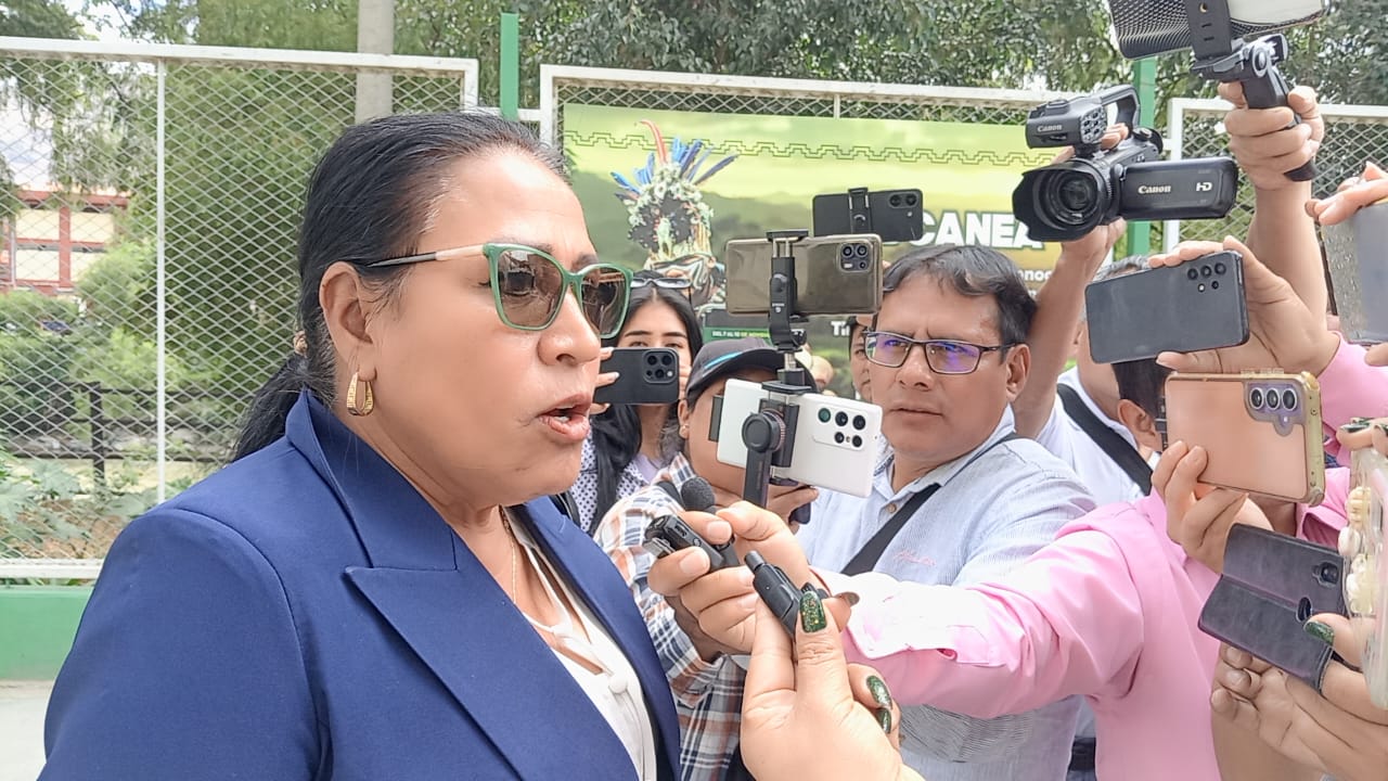 Elizabeth Medina Denuncia Impedimento Para Ingresar A Gobernacion Regional Por Labores De Fiscalizacion