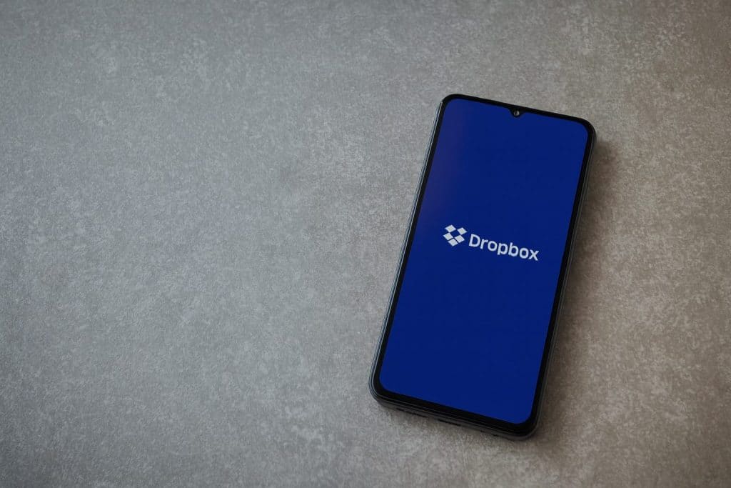 Gestionar copias de seguridad de forma eficiente evita saturar el almacenamiento y garantiza la protección de la información más importante. 