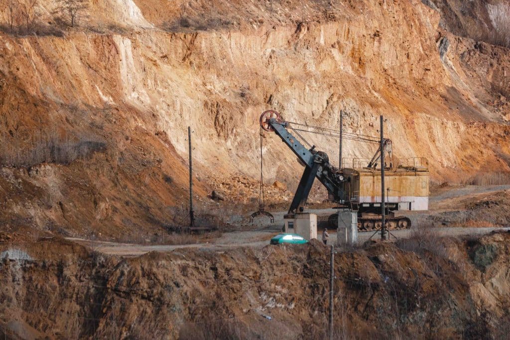 se han convertido en un recurso estratégico comparable al petróleo del siglo XXI.