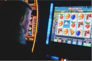 Ahora deben contar con licencia, pagar impuestos y cumplir con controles básicos. También están obligadas a verificar la identidad de los usuarios y aplicar medidas de juego responsable